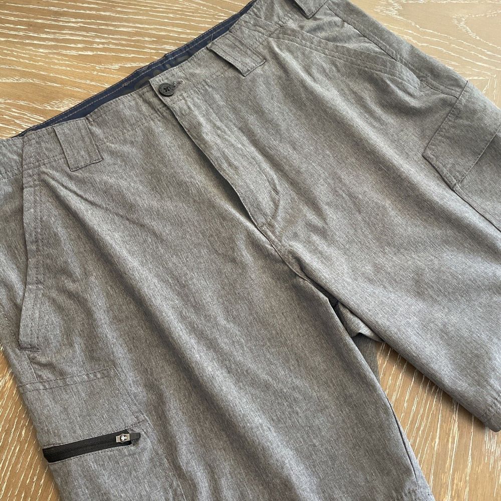 Denali Grey 36 ~ 4 Way Stretch Cargo Shorts Mens‎ Lightweight Pockets EXCELLENT